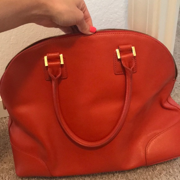 Authentic Tory Burch - Picture 2 of 6